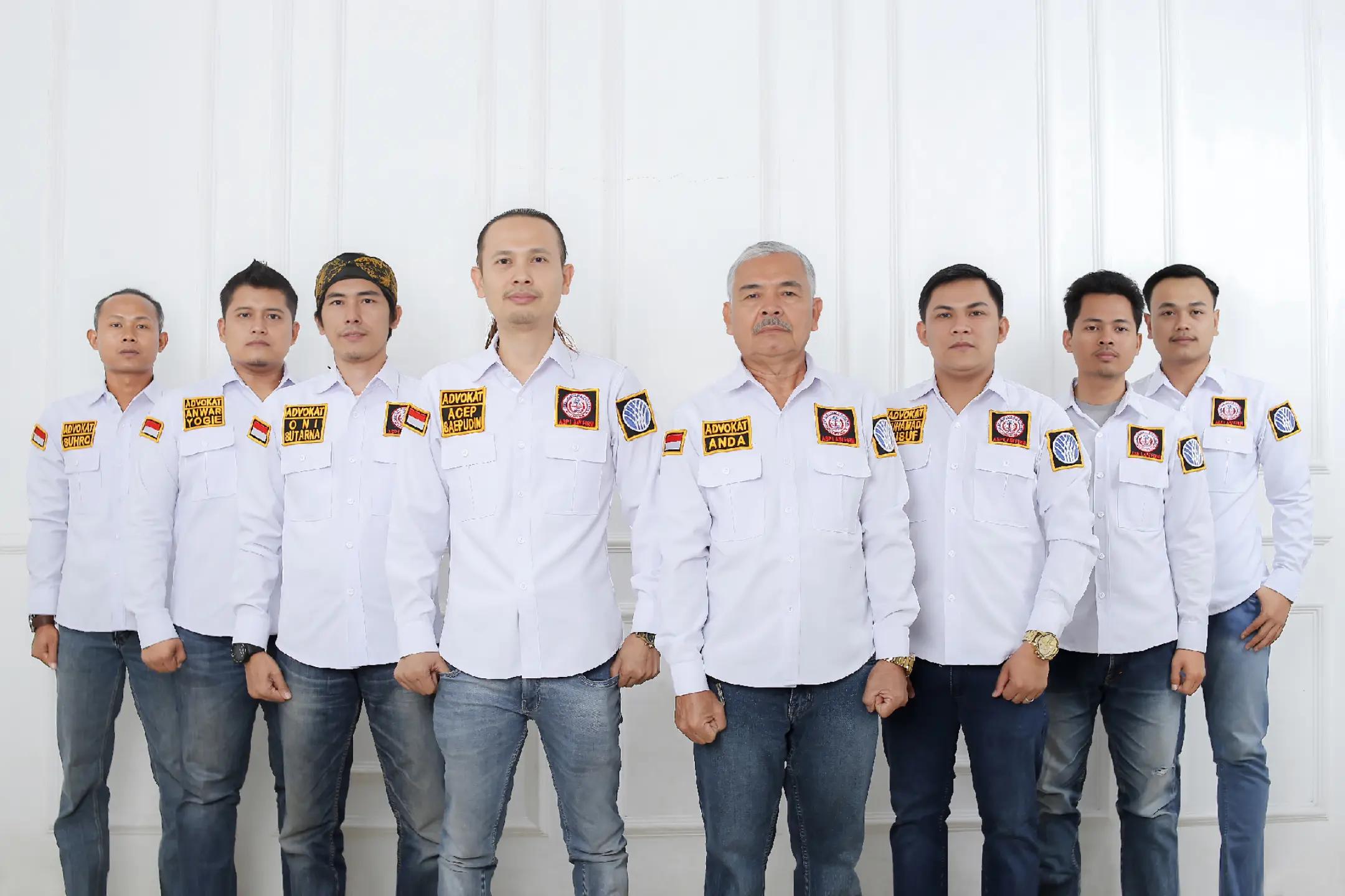 Pandawa Lima ASP Law Firm Sukses Wisuda Pascasarjana